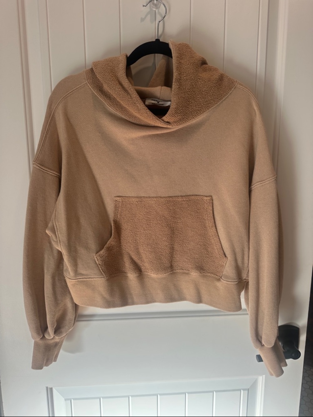 Zenana Outfitters Neutral Tan Cropped Cowl Pullover